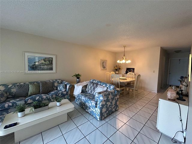 201 Berkley Rd 301, Hollywood, FL 33024