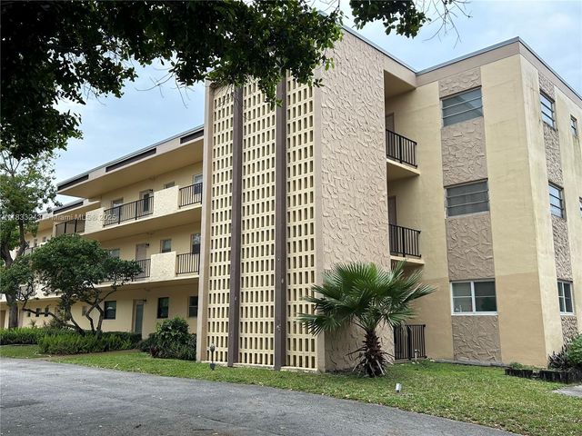 201 Berkley Rd 301, Hollywood, FL 33024