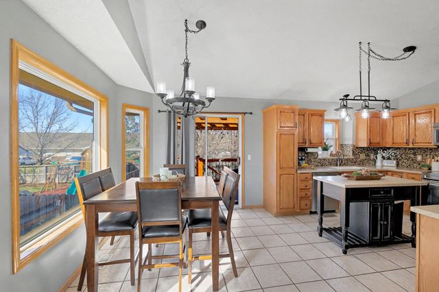 533 Woodstone Pl, Andover, KS 67002