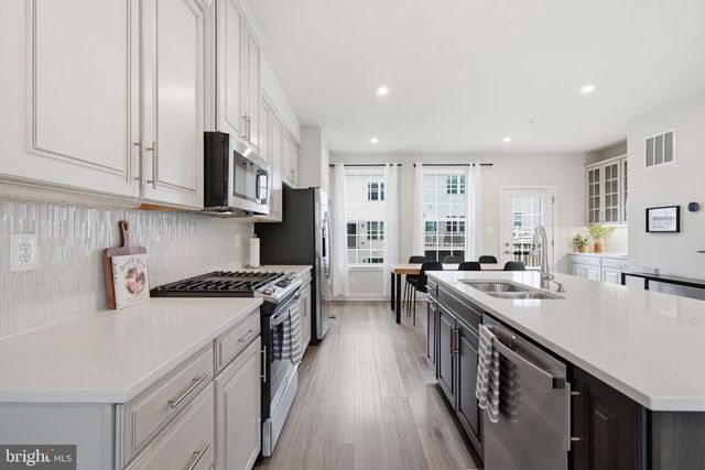 7846 BRANDY STATION RD, Hanover, MD 21076