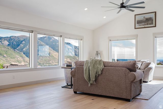 846 E MOUNTAIN RD, North Ogden, UT 84414