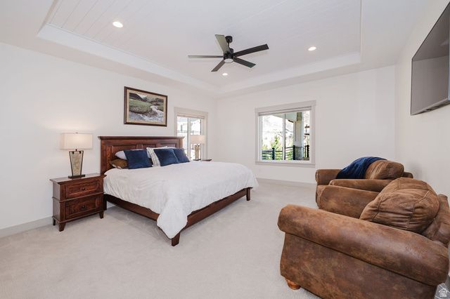 846 E MOUNTAIN RD, North Ogden, UT 84414