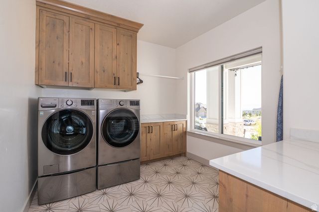 846 E MOUNTAIN RD, North Ogden, UT 84414