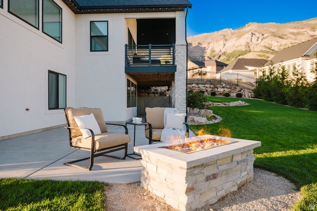 846 E MOUNTAIN RD, North Ogden, UT 84414