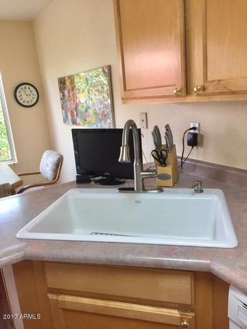 8374 W ORAIBI Drive, Peoria, AZ 85382