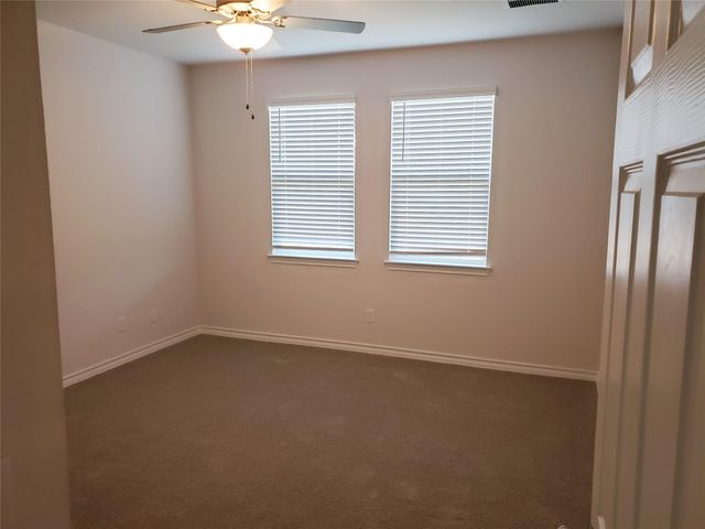 148 Andesite TRL, Liberty Hill, TX 78642