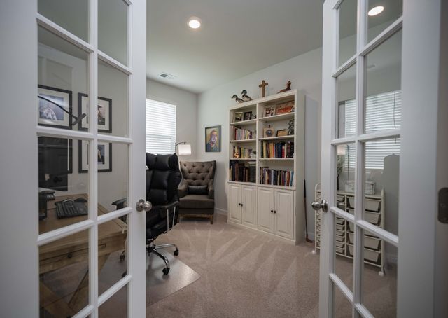 1041 Royal Gorge Pvt Ct, Gallatin, TN 37066