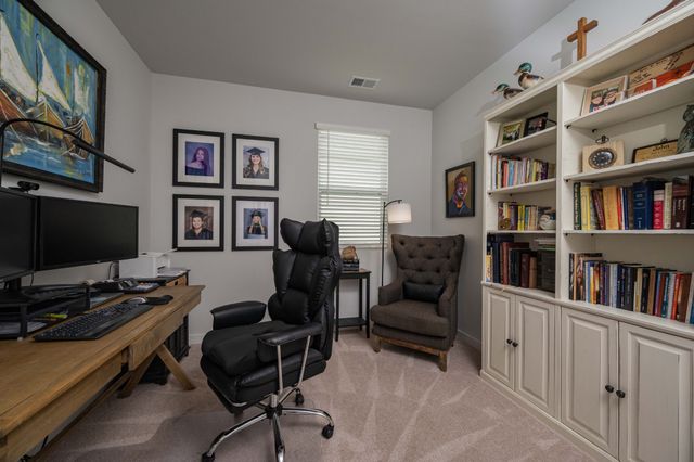1041 Royal Gorge Pvt Ct, Gallatin, TN 37066