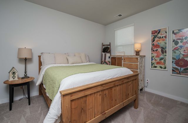 1041 Royal Gorge Pvt Ct, Gallatin, TN 37066