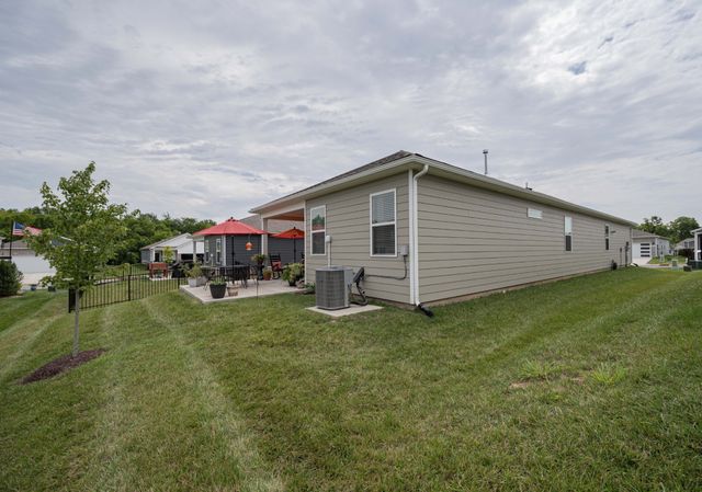 1041 Royal Gorge Pvt Ct, Gallatin, TN 37066