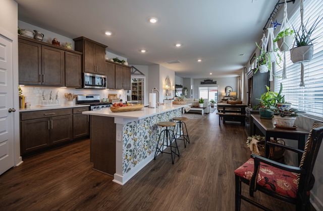 1041 Royal Gorge Pvt Ct, Gallatin, TN 37066