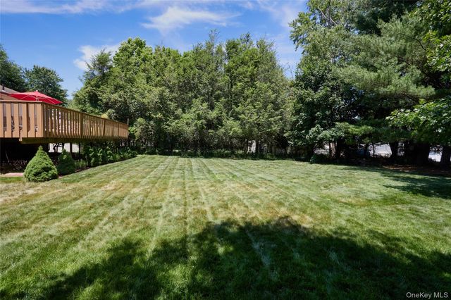 84 Longdale Road, Mahopac, NY 10541