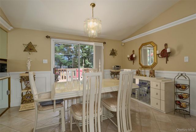 84 Longdale Road, Mahopac, NY 10541