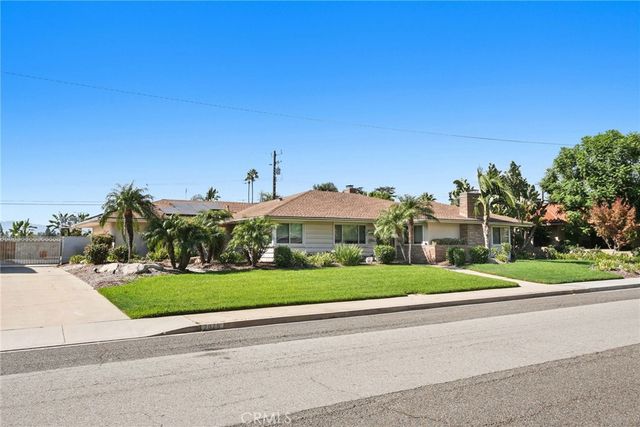 2025 Yorba Drive, Pomona, CA 91768