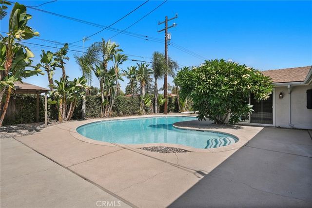 2025 Yorba Drive, Pomona, CA 91768