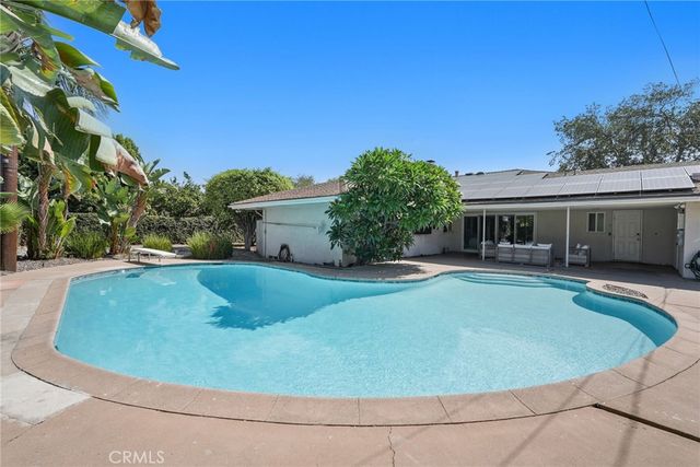 2025 Yorba Drive, Pomona, CA 91768