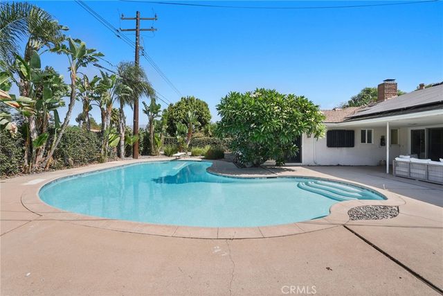 2025 Yorba Drive, Pomona, CA 91768
