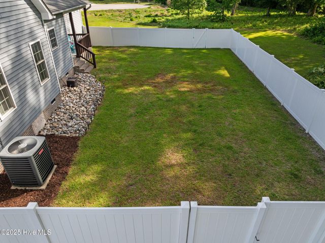 201 Cypress Branch Way, Jacksonville, NC 28540