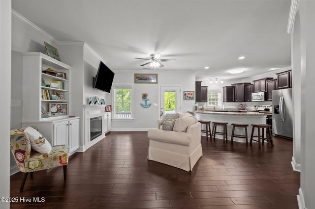 201 Cypress Branch Way, Jacksonville, NC 28540