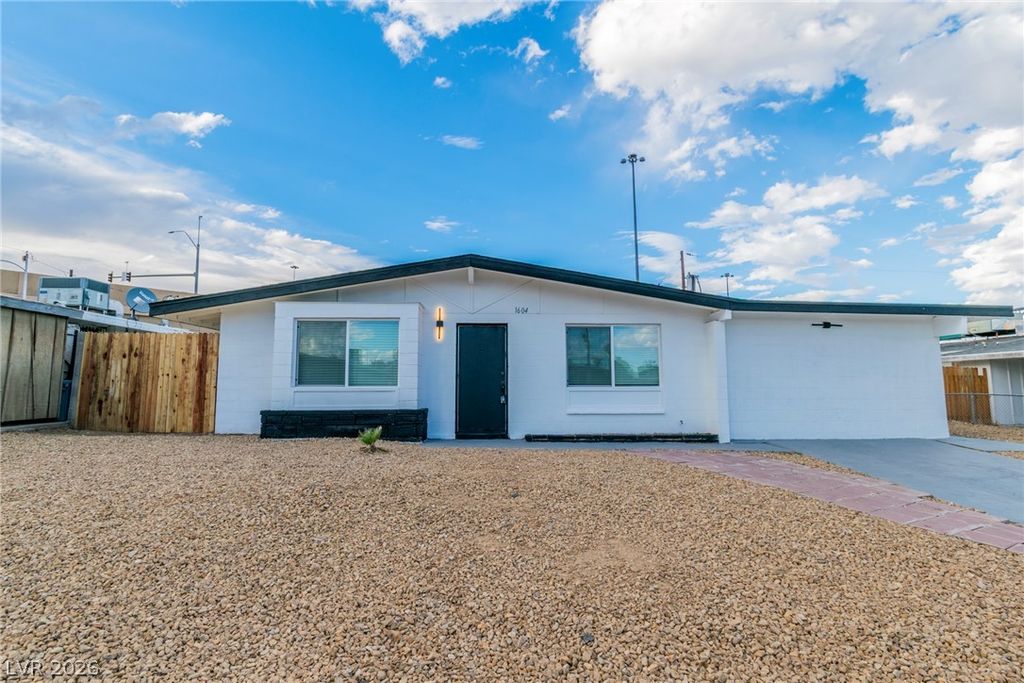 1604 Basswood Avenue, North Las Vegas, NV 89030 — photo 2