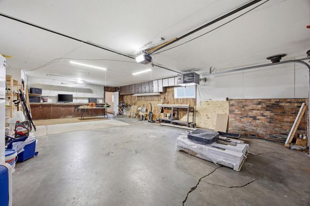 2155 4th Avenue E, West Fargo, ND 58078