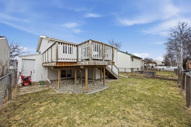 2155 4th Avenue E, West Fargo, ND 58078