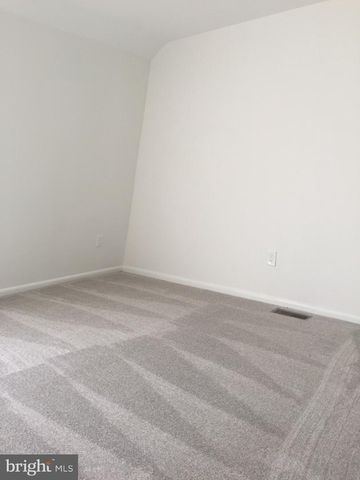 94 TENNYSON DR, Plainsboro, NJ 08536