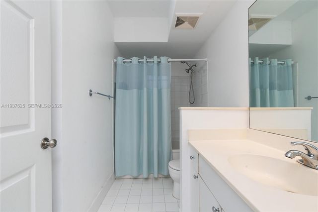 17125 N Bay Rd 3104, Sunny Isles Beach, FL 33160