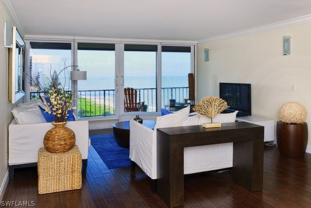 4001 Gulf Shore BLVD N 707, Naples, FL 34103