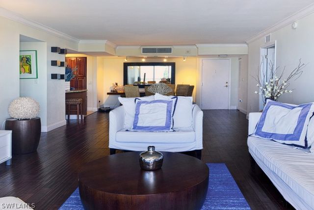 4001 Gulf Shore BLVD N 707, Naples, FL 34103