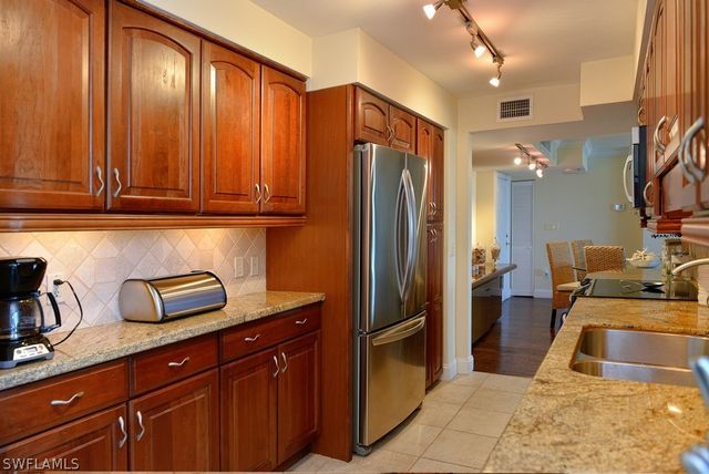 4001 Gulf Shore BLVD N 707, Naples, FL 34103