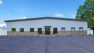 1150 McConnell Road, Woodstock, IL 60098