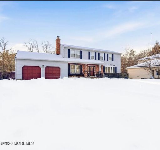 4 Cherry Tree Circle, Howell, NJ 07731