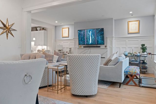 1797 Beacon St 1, Brookline, MA 02445