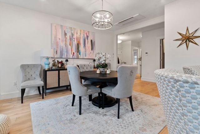 1797 Beacon St 1, Brookline, MA 02445