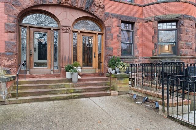 1797 Beacon St 1, Brookline, MA 02445