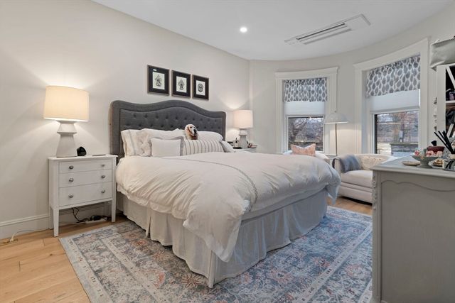 1797 Beacon St 1, Brookline, MA 02445