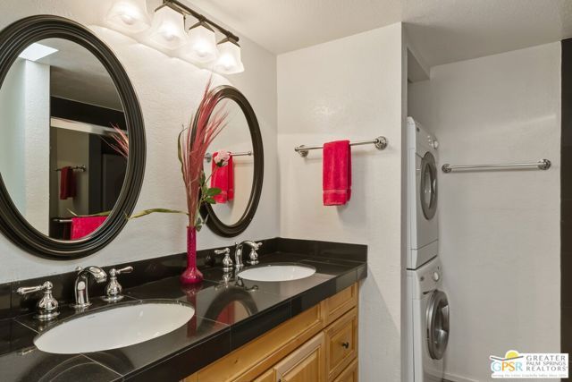 413 Bradshaw Lane 76, Palm Springs, CA 92262