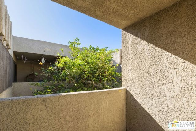 413 Bradshaw Lane 76, Palm Springs, CA 92262
