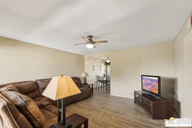 413 Bradshaw Lane 76, Palm Springs, CA 92262