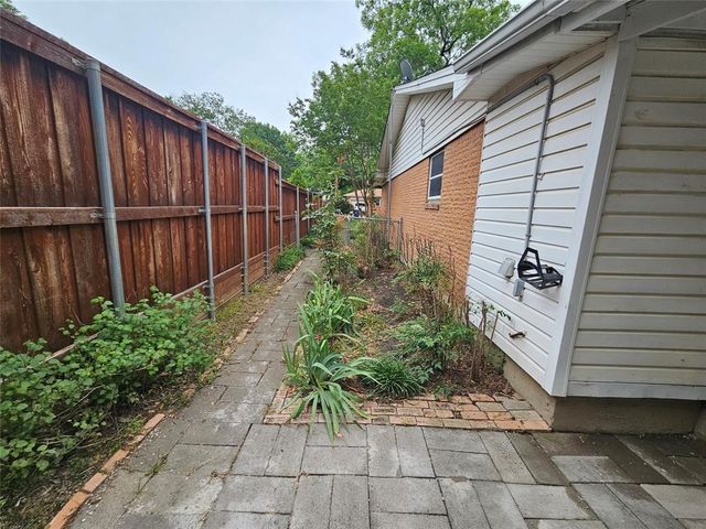 804 Cedar Street, Mckinney, TX 75069