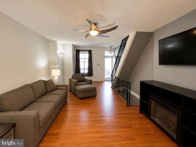 2329 S AMERICAN ST, Philadelphia, PA 19148