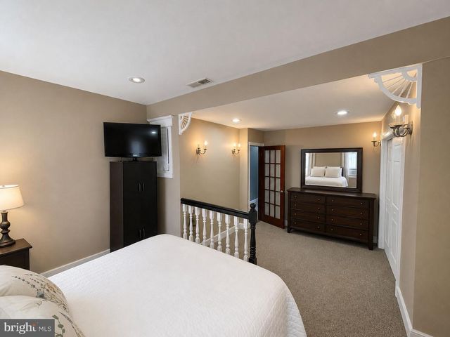 2329 S AMERICAN ST, Philadelphia, PA 19148
