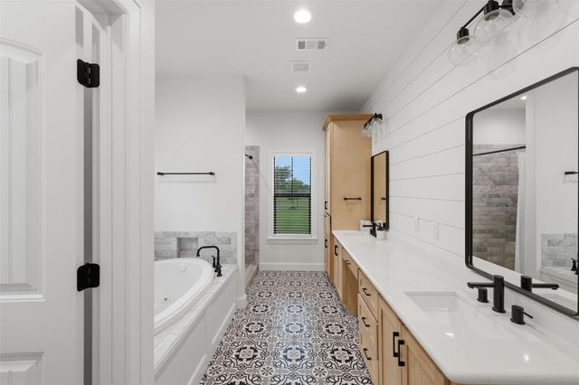 8263 County Road 179, Richards, TX 77873