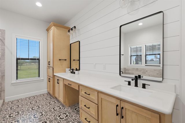 8263 County Road 179, Richards, TX 77873