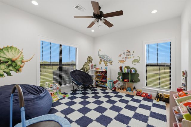 8263 County Road 179, Richards, TX 77873