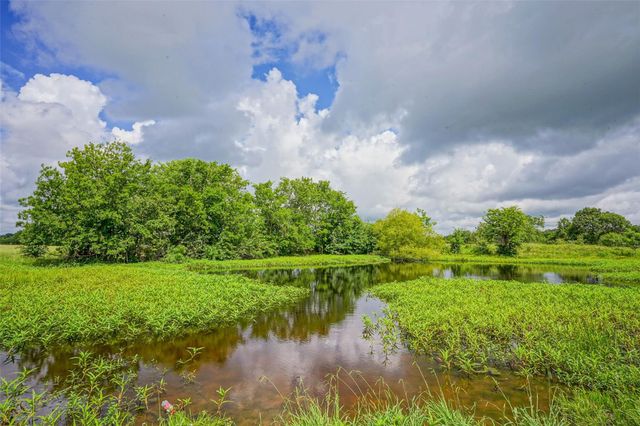 8263 County Road 179, Richards, TX 77873