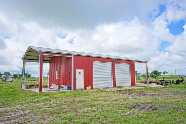 8263 County Road 179, Richards, TX 77873