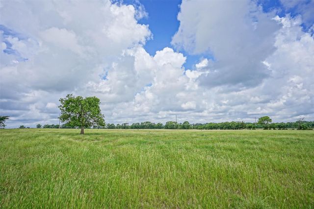 8263 County Road 179, Richards, TX 77873