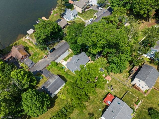 49 Birch Pkwy, Byram Twp., NJ 07871
